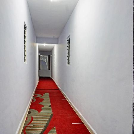 Oyo 820503 Lotus Lodge And Guest House Kharakvasla Exterior photo